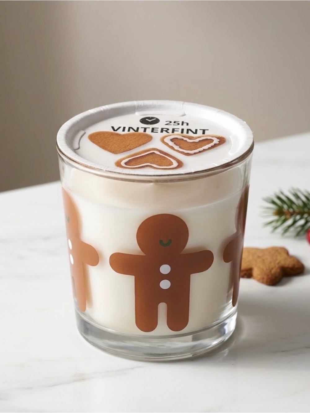 NWT IKEA VINTERFINT Gingerbread Scented Candle in Glass (25 Hour)
